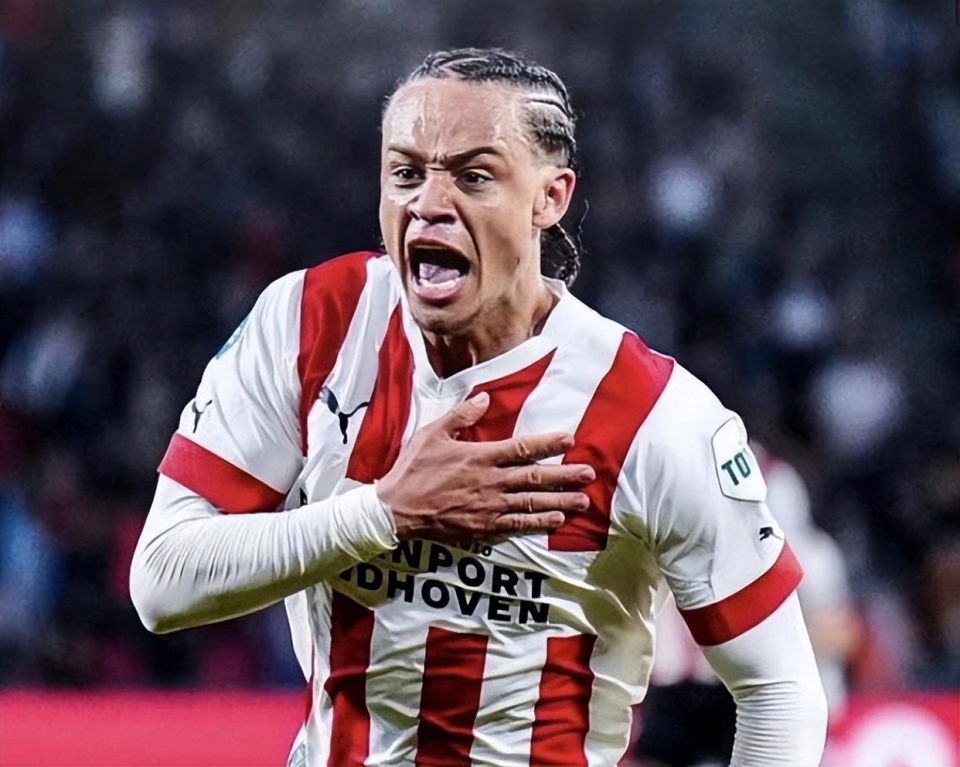 英雄联盟台服官网-关于风云突变纽约尼克斯集结日官宣签约；荷甲版图或变；赛场秩序良好；身体对抗强度拉满的信息